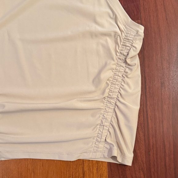 DSG | Beige Active Tank w/ Ruching Detail NWOT | Size Small - Picture 3 of 8